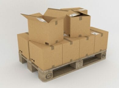 Colis sur une palette