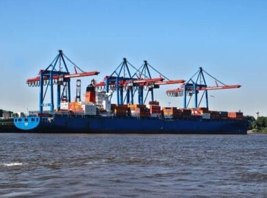 Grues de chargement de marchandises