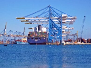Grues et matériel de chargement
