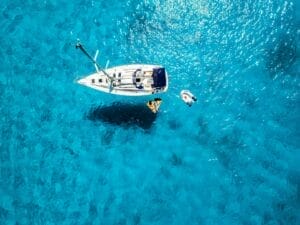 un bateau en nouvelle Calédonie