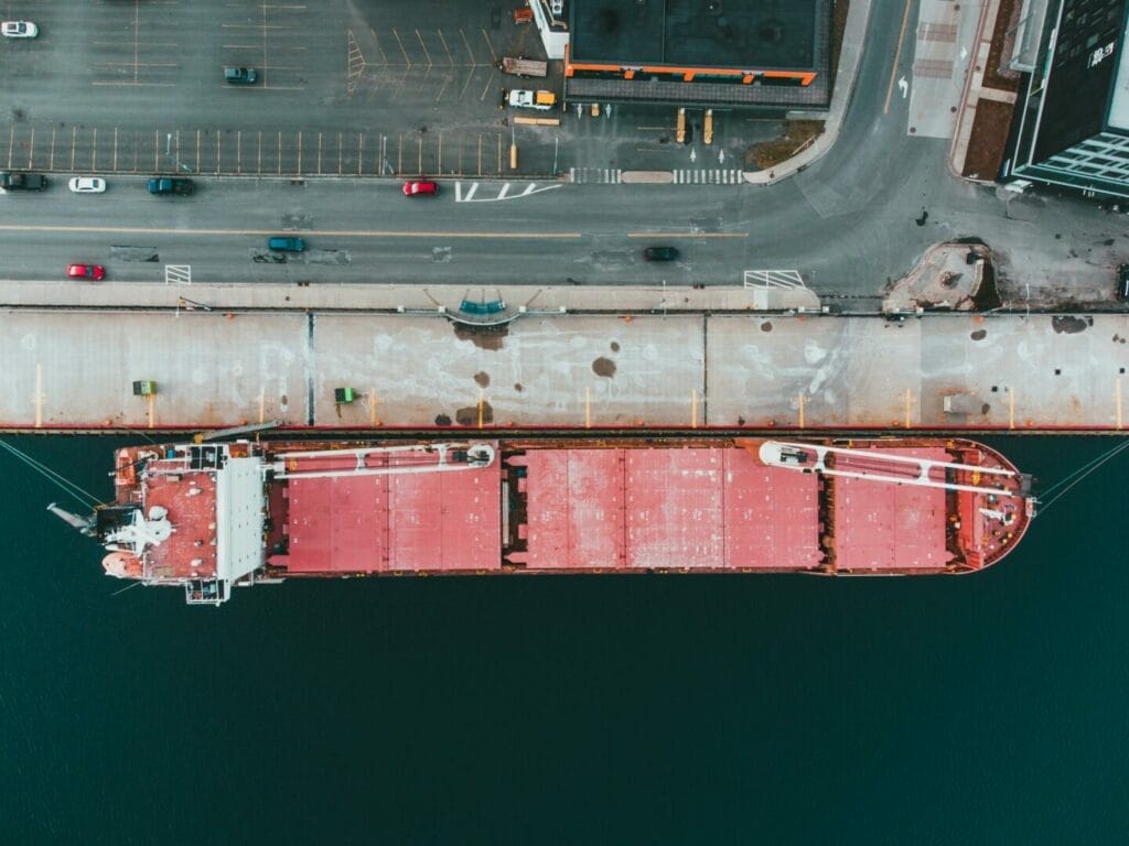 bateau dans un port